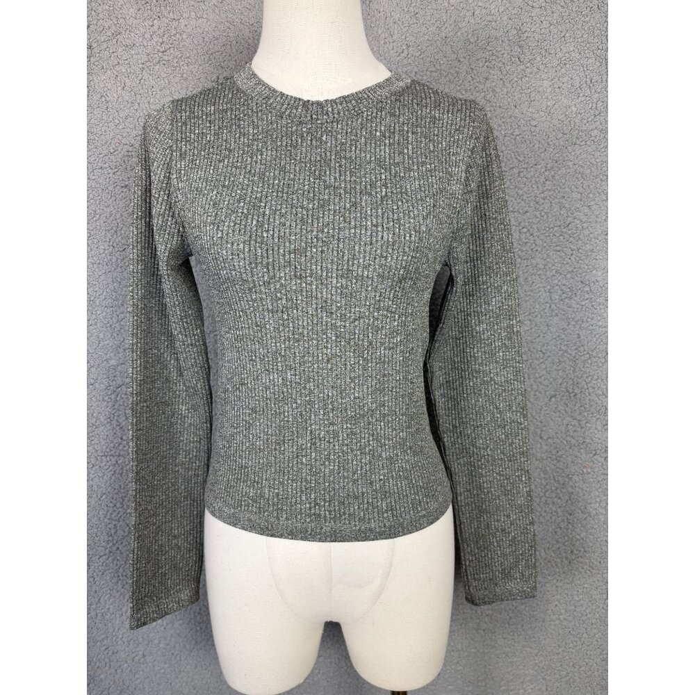 Hippie Rose  Juniors' Ribbed Green Long Sleeve Seamless Knit Top  Medium NWT's.